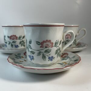 Churchill England Briar Rose Teacup And Saucer Set Of 3